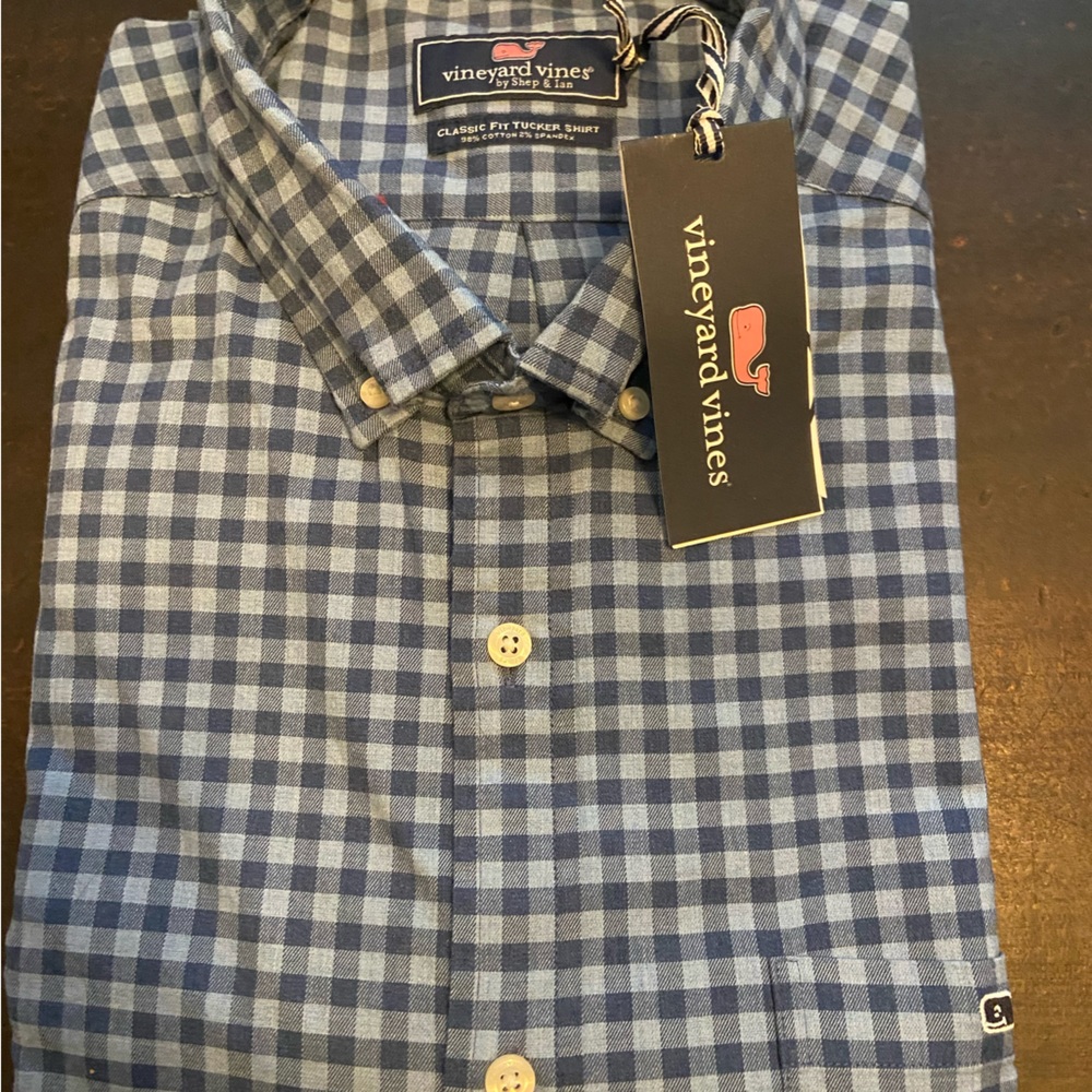 Vineyard Vines Boys XL Button Down Shirt